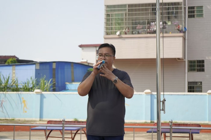 燃情七月！佛山大學(xué)國防教育聯(lián)合會紅旗飄揚三隊與大沙小學(xué)的紅色青春故事