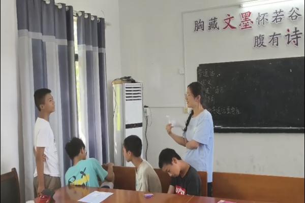暑期社會實踐/武昌理工學(xué)院“青春筑夢”通城志愿服務(wù)隊開展“講好普通話”特色課程