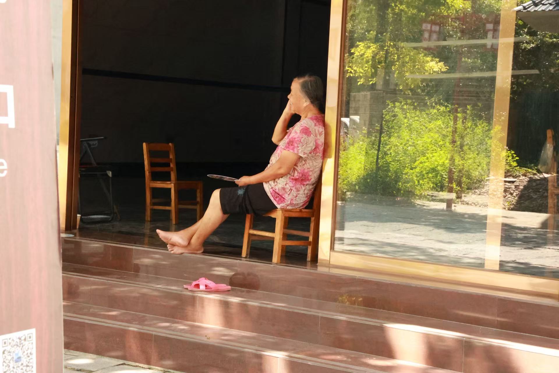 青春助力非遺傳承：大學生探尋桂北儺面具文化新活力