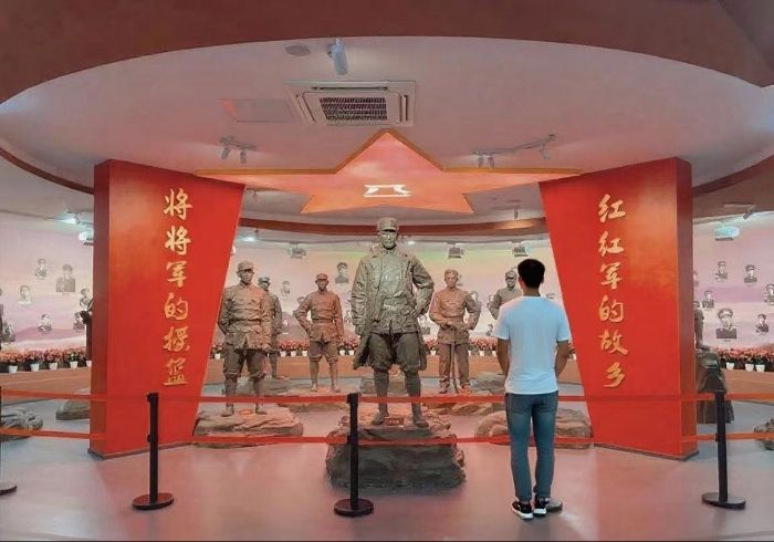 緬懷革命先驅許繼慎，傳承紅色軍事精神