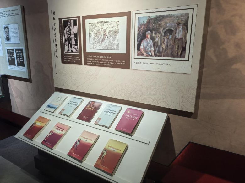 青春足跡踏紅路，生態(tài)智慧繪新篇——浙江農(nóng)林大學(xué)"青耘鄉(xiāng)野"實(shí)踐團(tuán)赴開化