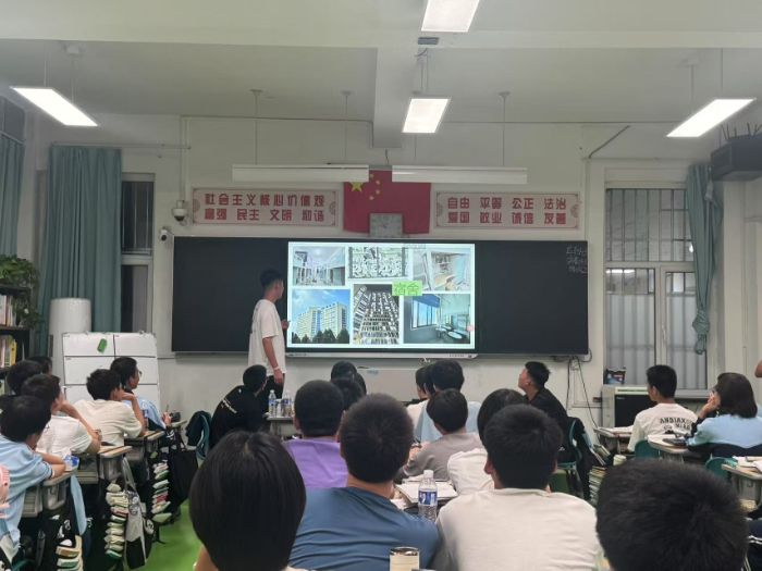 青春接力傳薪火 河工大學子母校行走進準格爾旗一中