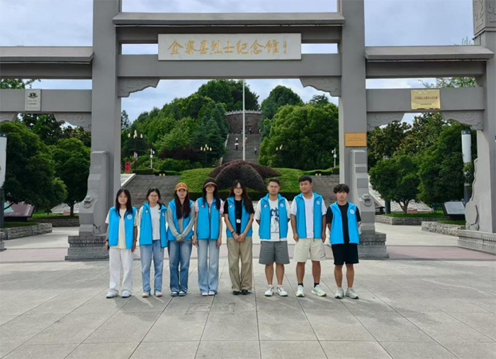 淮北師范大學學子“三下鄉”探尋金寨紅色精神