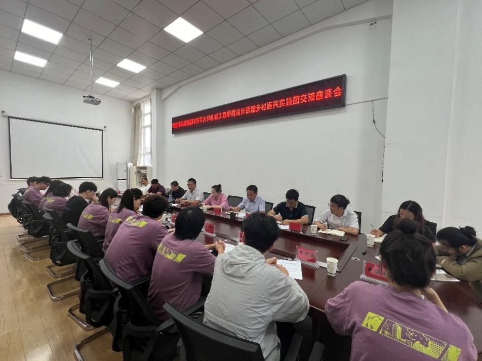 執(zhí)工業(yè)設(shè)計之筆，助產(chǎn)業(yè)發(fā)展提質(zhì)增效——機械工程學院師生設(shè)計賦能昭通高原特色農(nóng)產(chǎn)品出“滇”入“滬”