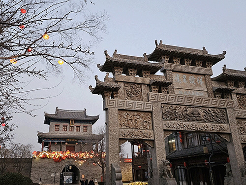 雅客天天棒實(shí)踐隊(duì)赴即墨古城考察文化旅游產(chǎn)業(yè)發(fā)展現(xiàn)狀