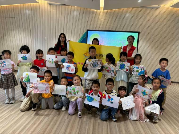 湖南師范大學(xué)公共管理學(xué)院“童樣想法，哲樣啟迪”愛智慧課堂首次開展