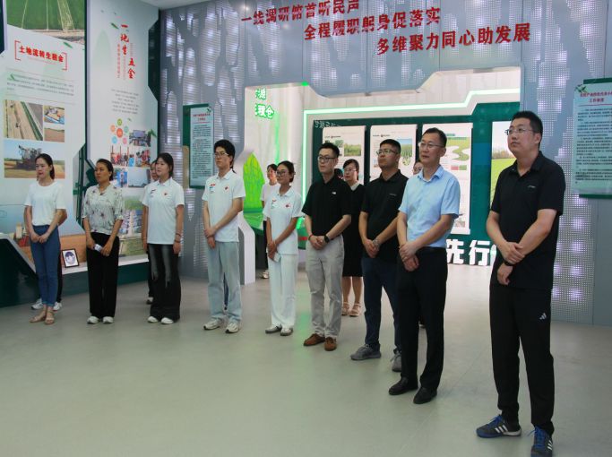 “賡續薪火訪基層，躬行仁術暖民心”山東第二醫科大學護理學院2025年暑期“三下鄉”社會實踐活動成果匯展