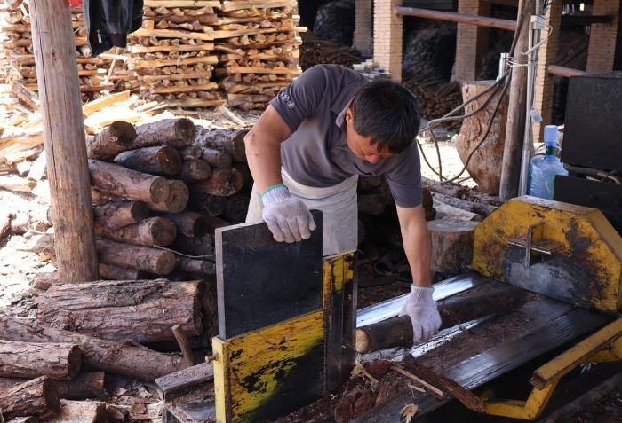 福建農(nóng)林大學(xué)學(xué)子三下鄉(xiāng)|解碼瓷都，智造未來