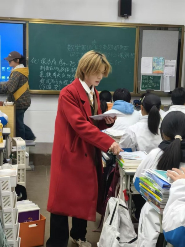 山東大學回校宣講活動“黔山筑夢 山大啟航”隊 盧國鑫