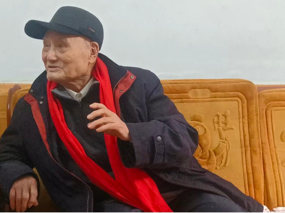 回望烽火恭城，只愿時(shí)和歲稔