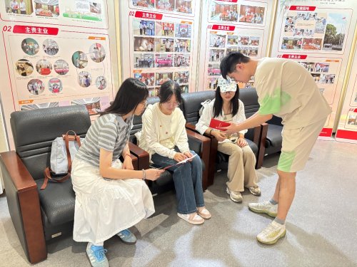 以專業視角讀懂“算盤與審計”的千年共鳴——南京審計大學審拓江海小分隊暑期實踐