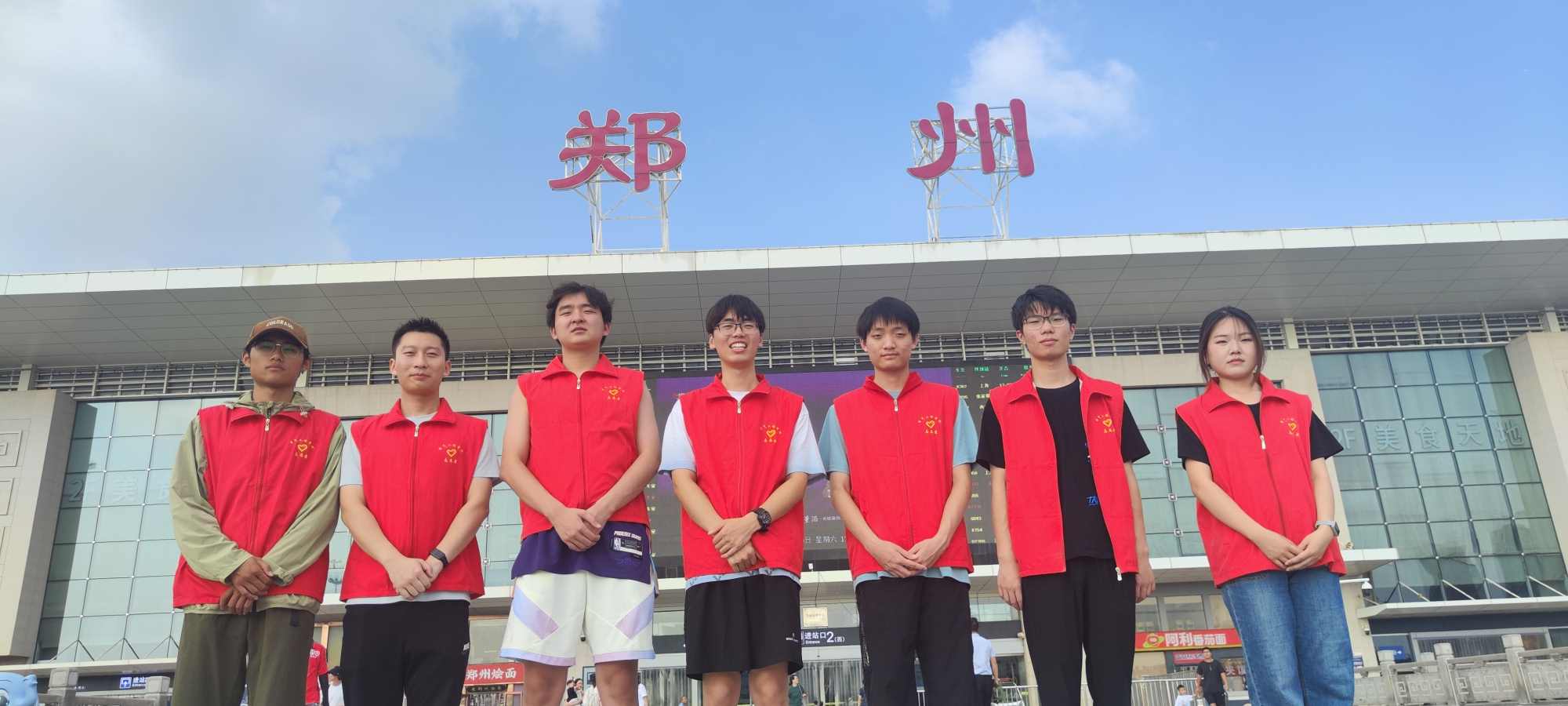  “三下鄉(xiāng)”社會(huì)實(shí)踐團(tuán)隊(duì)風(fēng)采展示--志愿領(lǐng)航，青春飛揚(yáng)