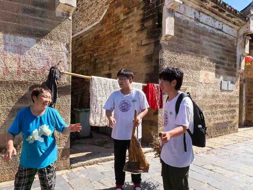 以青春之名，行文明之旅丨“文旅+環?！保簶嬛穆镁G色風尚