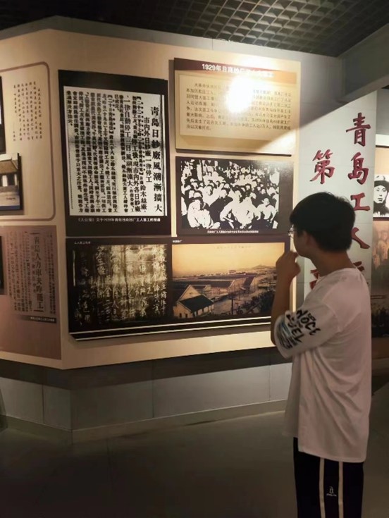 紅色精神憶黨史 壯志報國追先烈