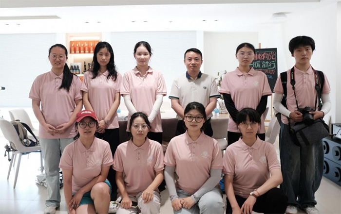 地鐵口崛起“共富市集”：大道夜市換新顏——浙江工商大學公共管理學院市集引擎·共富浙行實踐團