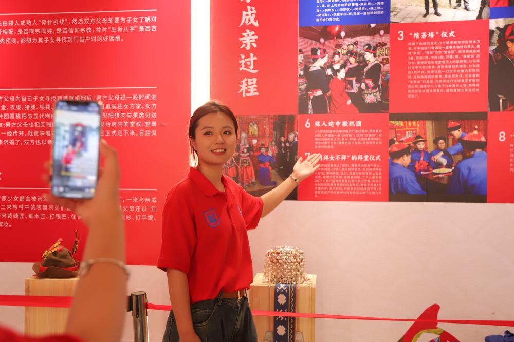 探秘畬鄉(xiāng)仙巖村，共繪“五彩”中國夢