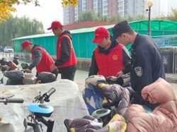 青春力量匯社區(qū)，衛(wèi)生清掃繪新篇——河北化工醫(yī)藥職業(yè)技術(shù)學(xué)院藥學(xué)與健康