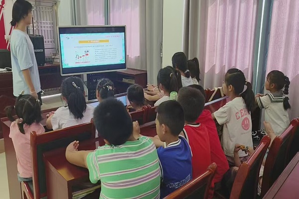 暑期社會(huì)實(shí)踐：青春健康同伴社開展——禁毒警鐘長(zhǎng)鳴，青春防線共筑同伴教育