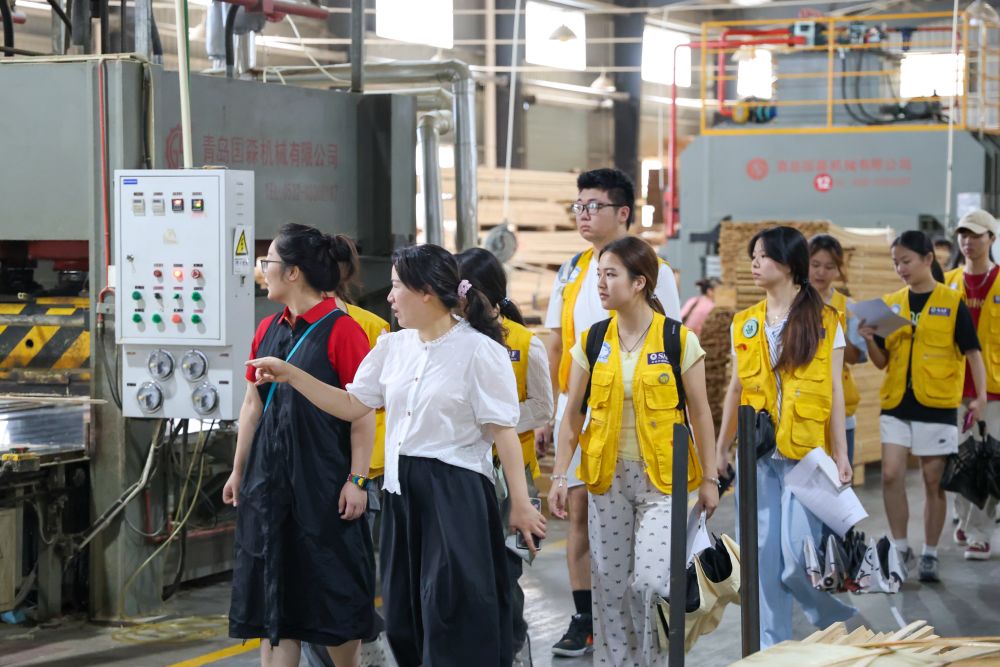 暑期“三下鄉(xiāng)”|訪竹廠尋匠心巧藝，播竹品傳綠意生活