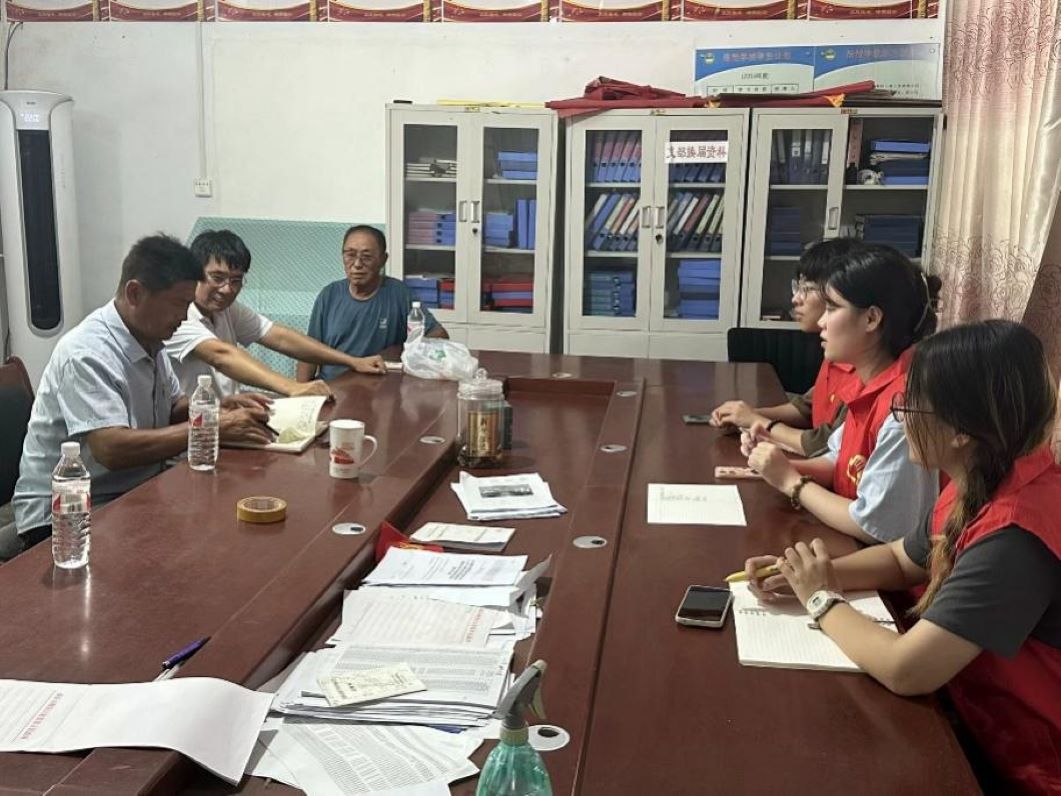 河海大學“涓澤潤豫，碳索未來”千鄉萬村環保科普小分隊探訪河南省商丘市睢陽區宋集鎮小鄧莊鄧樓寨村村委會