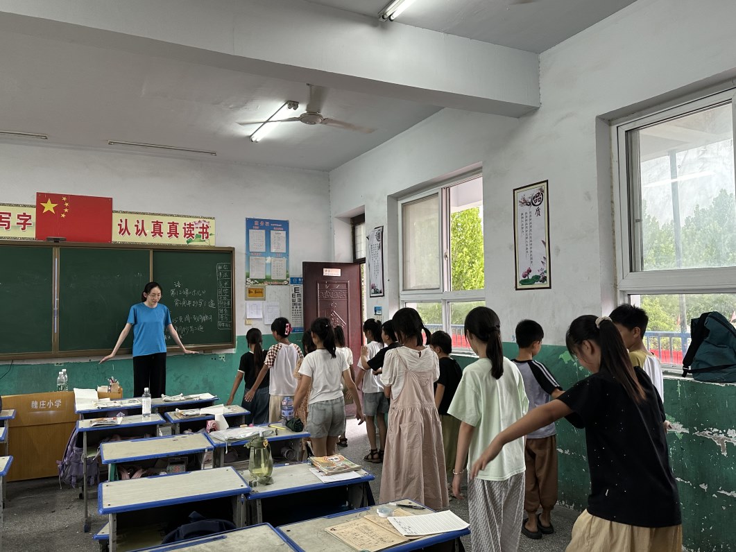 舞動青春，聲入心靈”——河海大學“滿天星”支教團舉辦文藝匯演活動