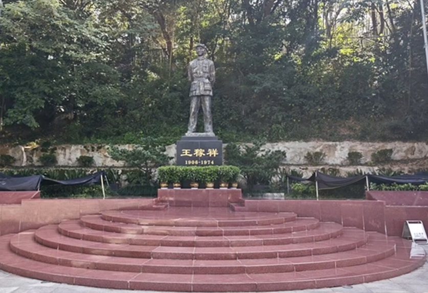 淮師學子三下鄉：追憶革命英烈，傳承紅色文化