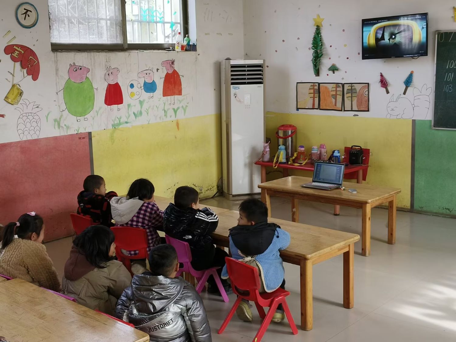 “繪世界”調研團于菏澤市周莊幼兒園開展調研活動