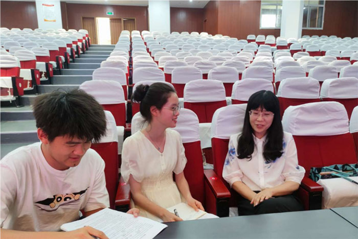 嘉興市實驗小學校長張曉萍談項目化學習賦能小學科學啟蒙教育——探索科學啟蒙教育新路徑，張曉萍校長分享項目化學習經驗