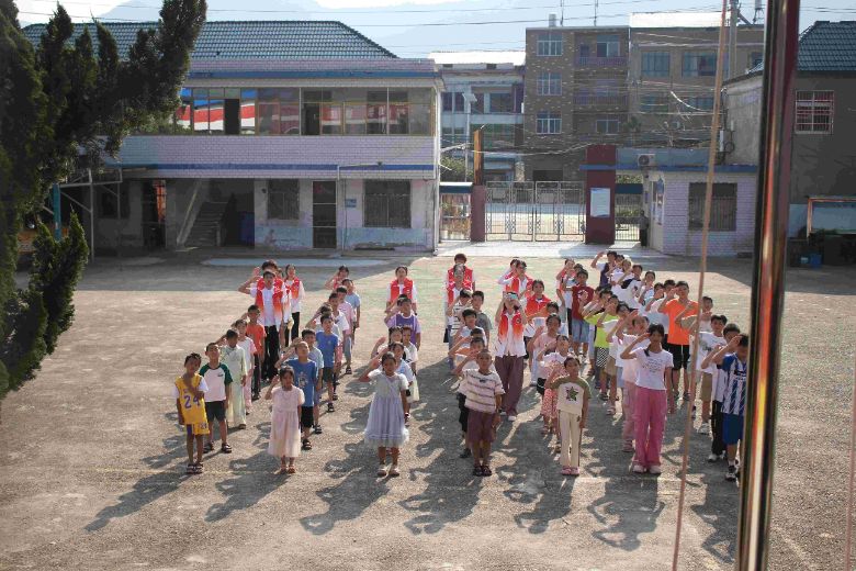 銘記“七七”史，少年當自強 ——外院滿天星實踐隊開展紀念七七事變八十八周年系列活動