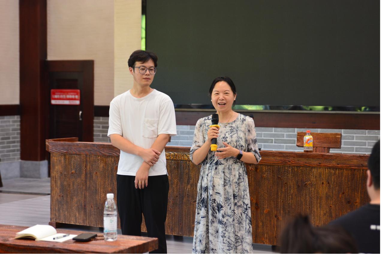 “根宮循跡”暑期實踐團深訪開化根宮佛國文化旅游區