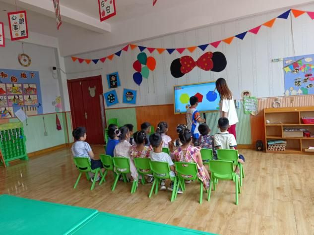 數學啟蒙點亮童心——南京師范大學泰州學院暑期社會實踐紀實