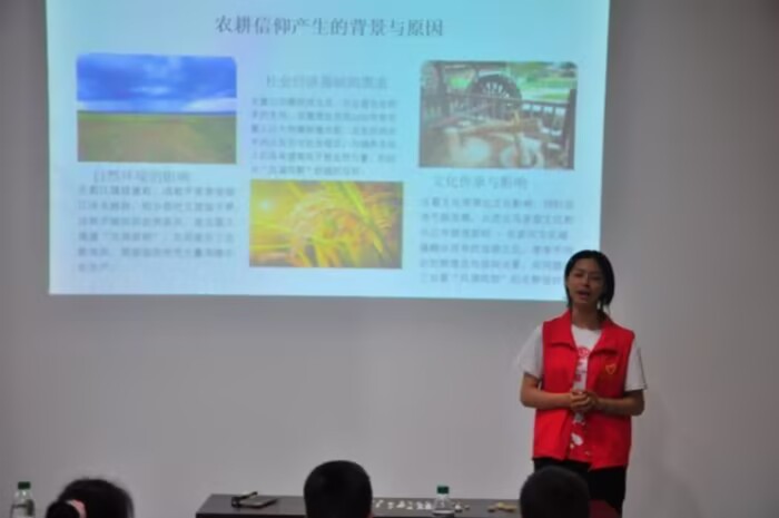 虹鷗青年繪魚(yú)鳧 古蜀文明潤(rùn)童心