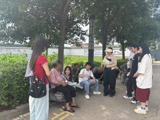 淮北師大銀齡暖陽志愿服務隊暑期“三下鄉”社會實踐：數字賦能暖夕陽，青春奉獻助夕照