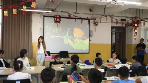 青春護成長，螢火暖童心