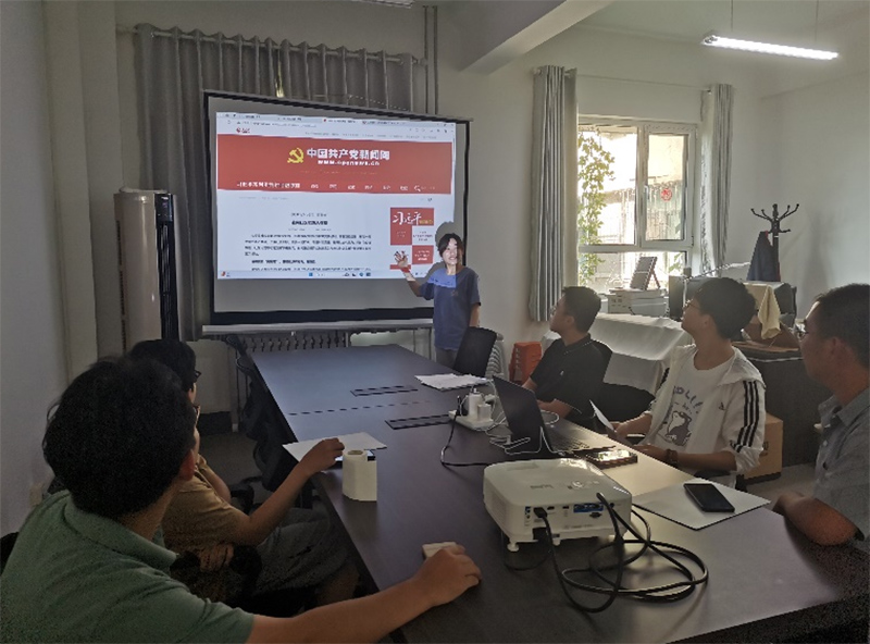 力行先鋒實踐隊———走進社區，踐行使命