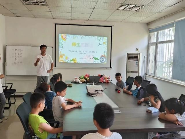 微光支教隊：欣賞古詩情韻，傳承優秀文化