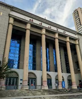 三下鄉(xiāng)志愿者走進(jìn)蚌埠科技館 開啟科學(xué)探索之旅