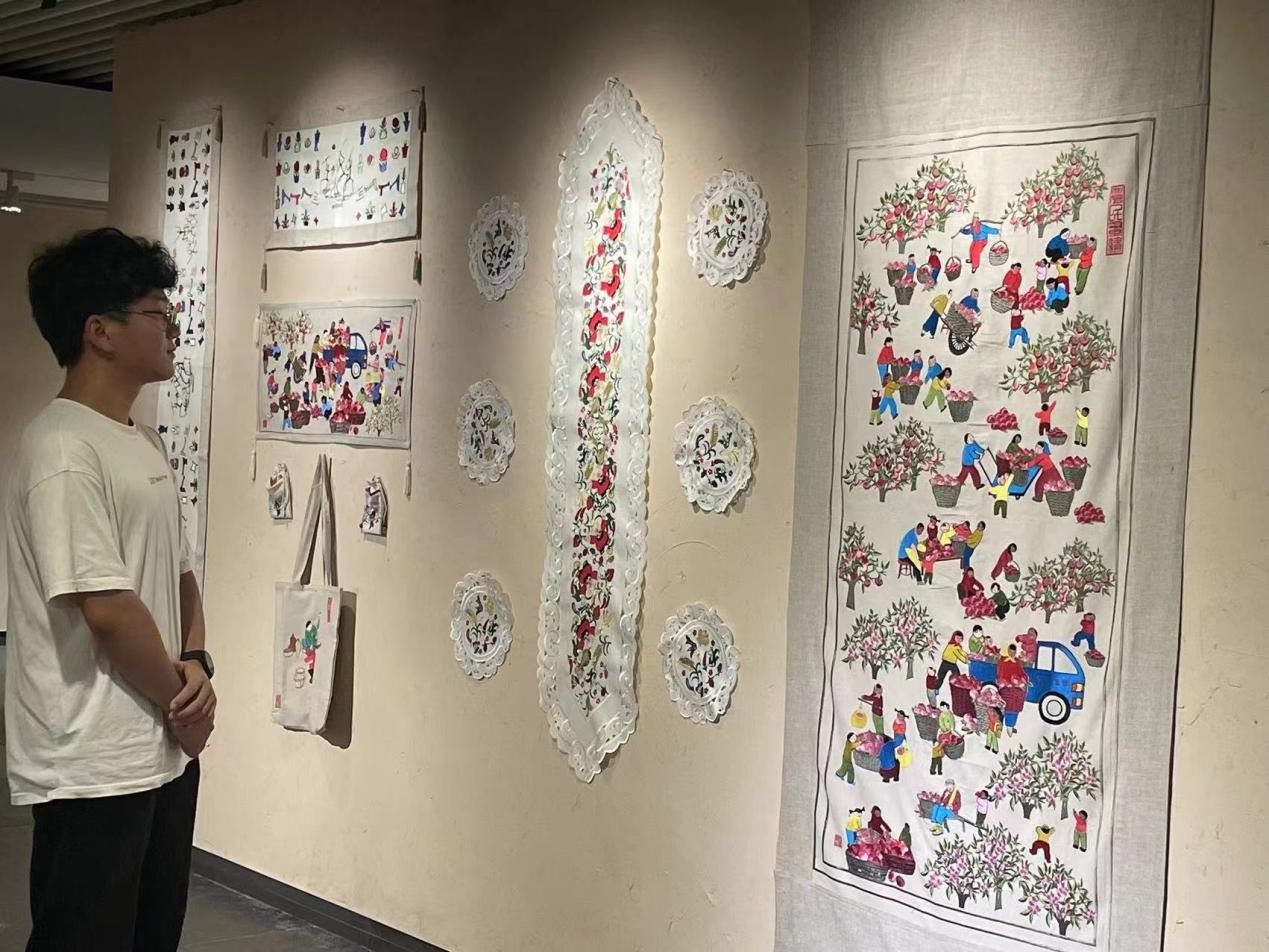 繪就鄉土風情畫卷，傳承非遺文化精髓