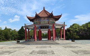 銘記歷史，緬懷先烈：淮北師范大學實踐小組尋訪烈士陵園