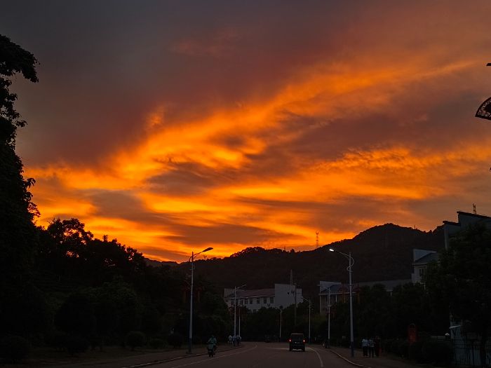 個人感悟 | 河海大學“追光”支教團李佳琦