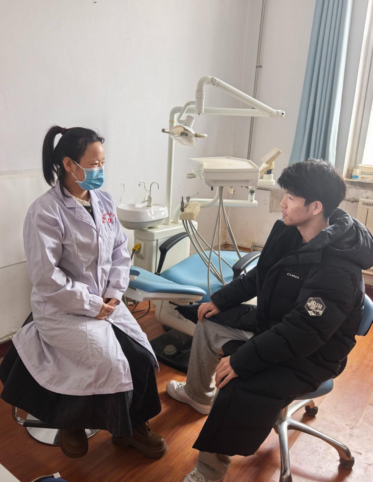 山東大學殼膜智匠實踐調研團前往花牛鄉鎮醫院實地調研