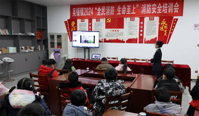 藍天為證，壯志同行：實踐隊探尋總理民航情，續寫傳承新篇