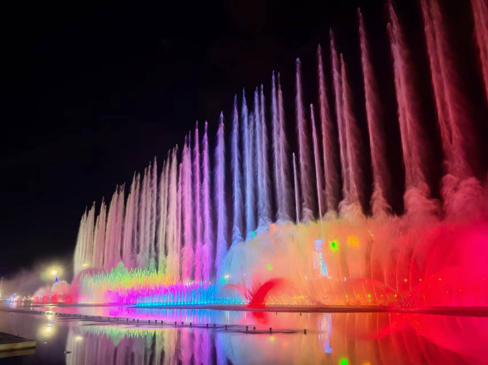 光影盛宴，璀璨奪目——鄂爾多斯伊金霍洛旗音樂噴泉