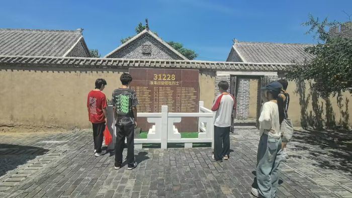 “追尋紅色足跡，傳承信仰之光——淮師計科學子探訪淮海戰役紅色旅游景區”