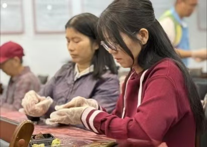 廣西鄉間共制青團，傳統美食煥新傳承