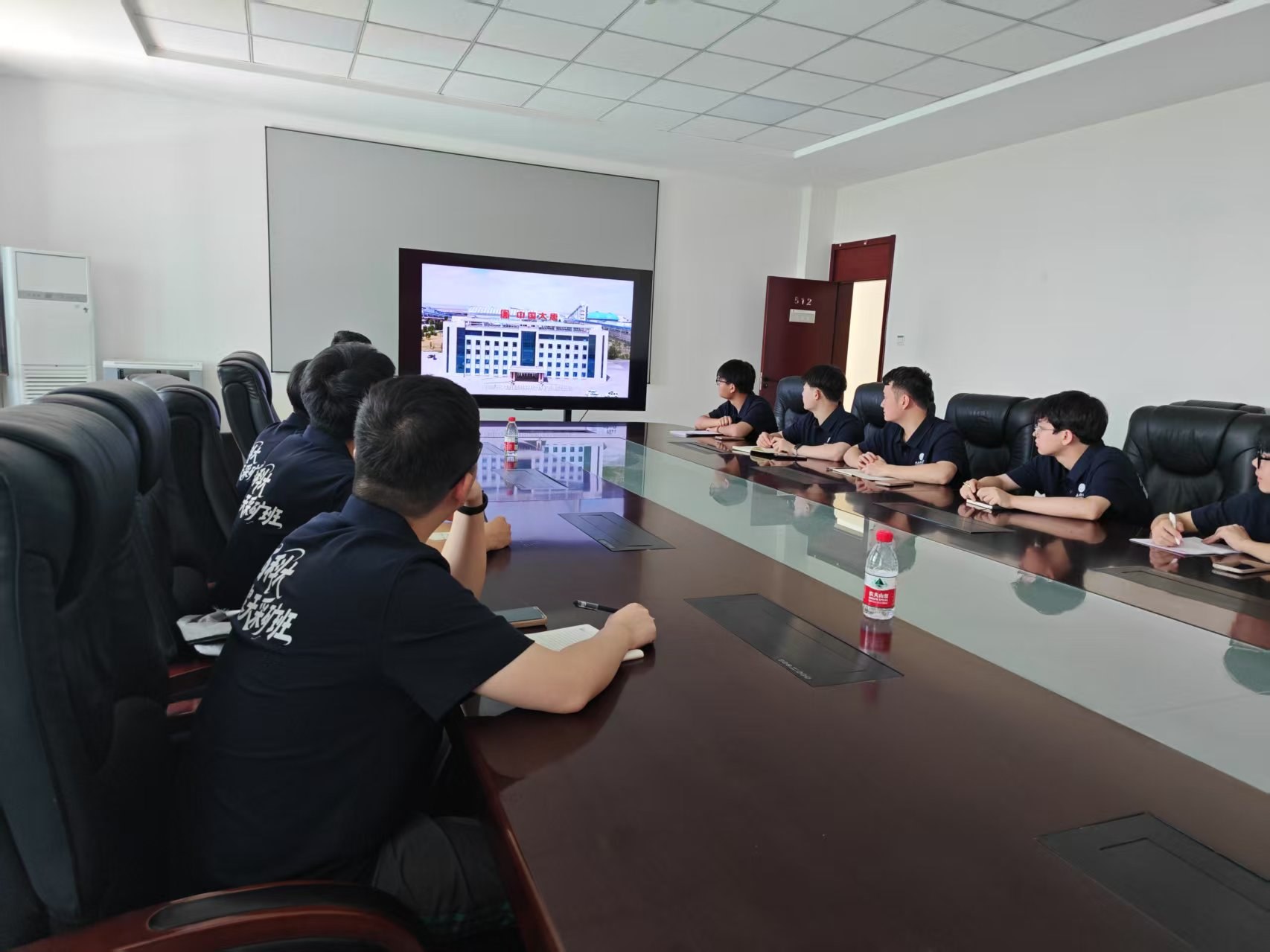 北疆青鋒“能源報國”實踐團：探索綠色礦山建設新路徑