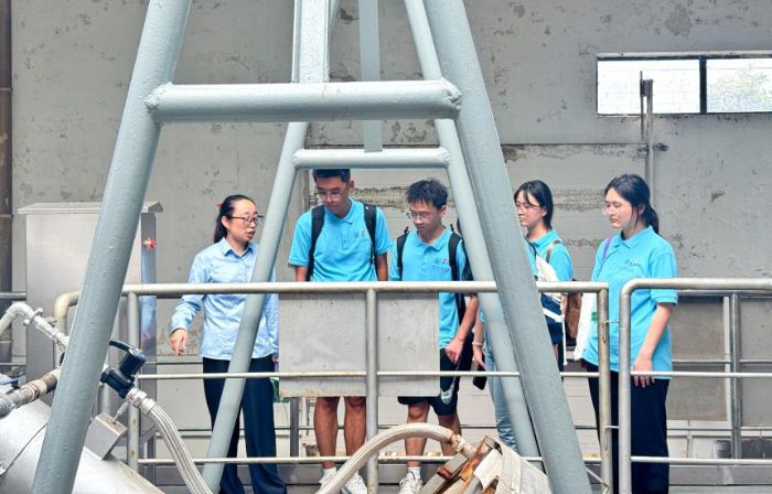 低碳筑夢，童心同行 ——河海大學六盤水愛綠護水環保科普調研小分隊開展低碳科普與生態實踐