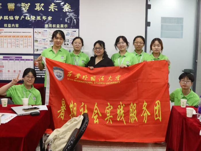 嫁衣換書，田埂作紙：農民作家姜蘭芳的鄉土書寫