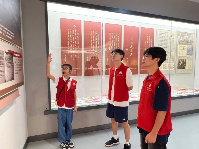 青衿踏烽煙，紅色星火淬煉信仰新章