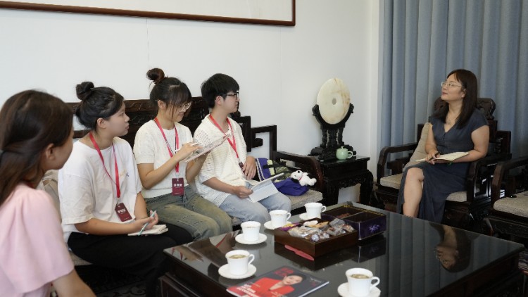 浙江工商大學(xué)小分隊(duì)開展 “兼顧健康全周期的三階跨維協(xié)同優(yōu)化”實(shí)踐活動(dòng)